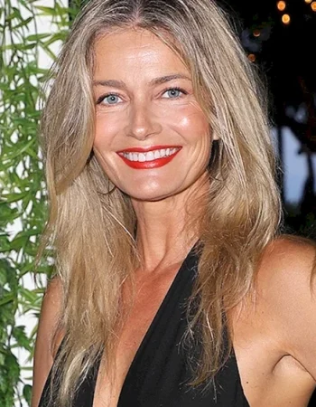 Paulina Porizkova 2021